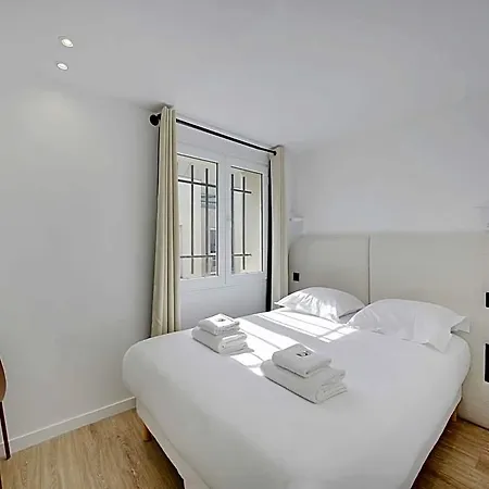 Ξενοδοχείο Modern - 2bd6p - Near 3*